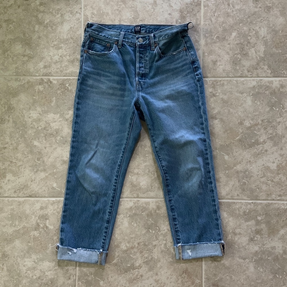GAP Mid-rise Boyfriend cropped jeans